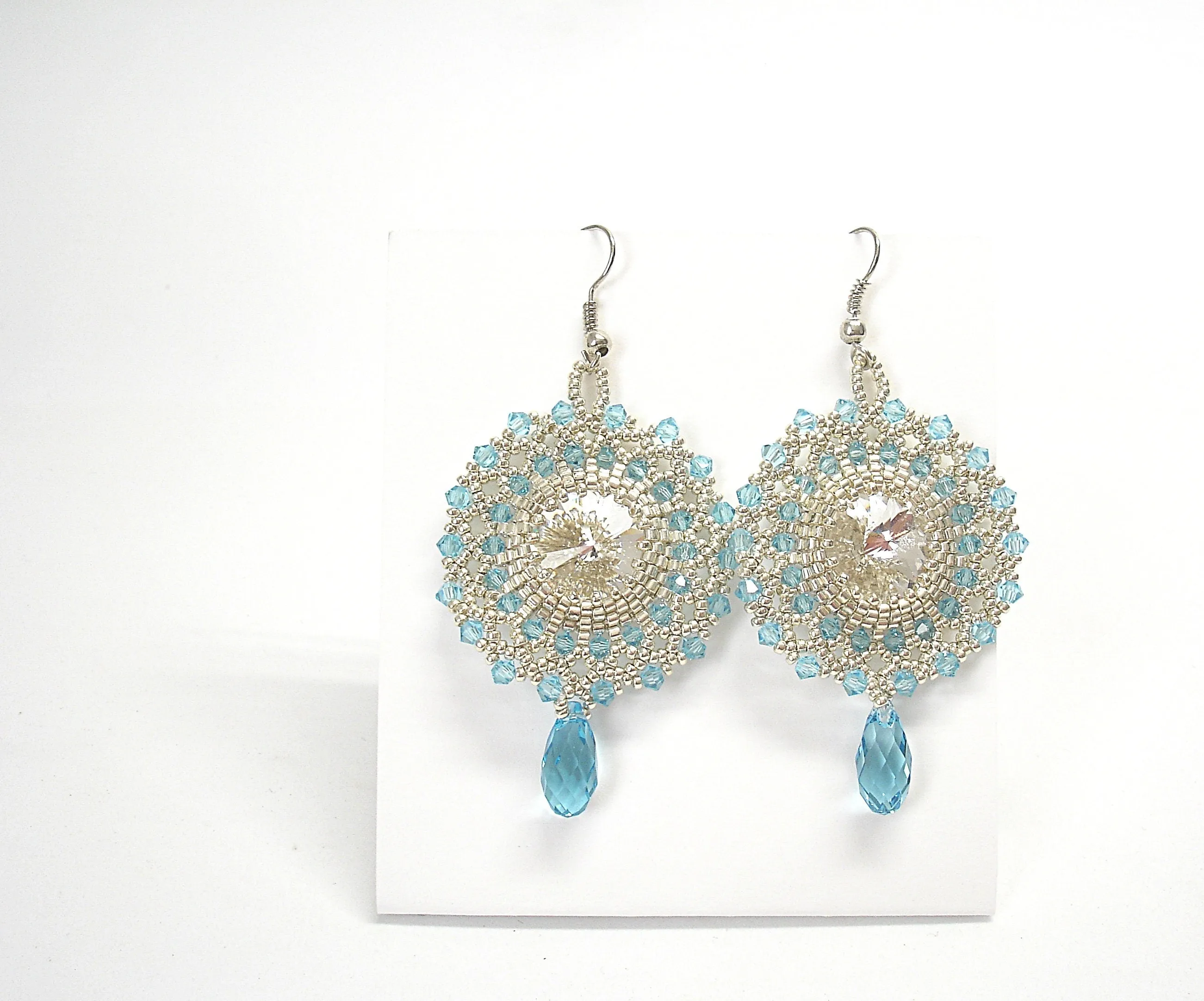 Blue crystal earrings. Beaded dangle earrings. Bridal earrings. Handmade jewelry