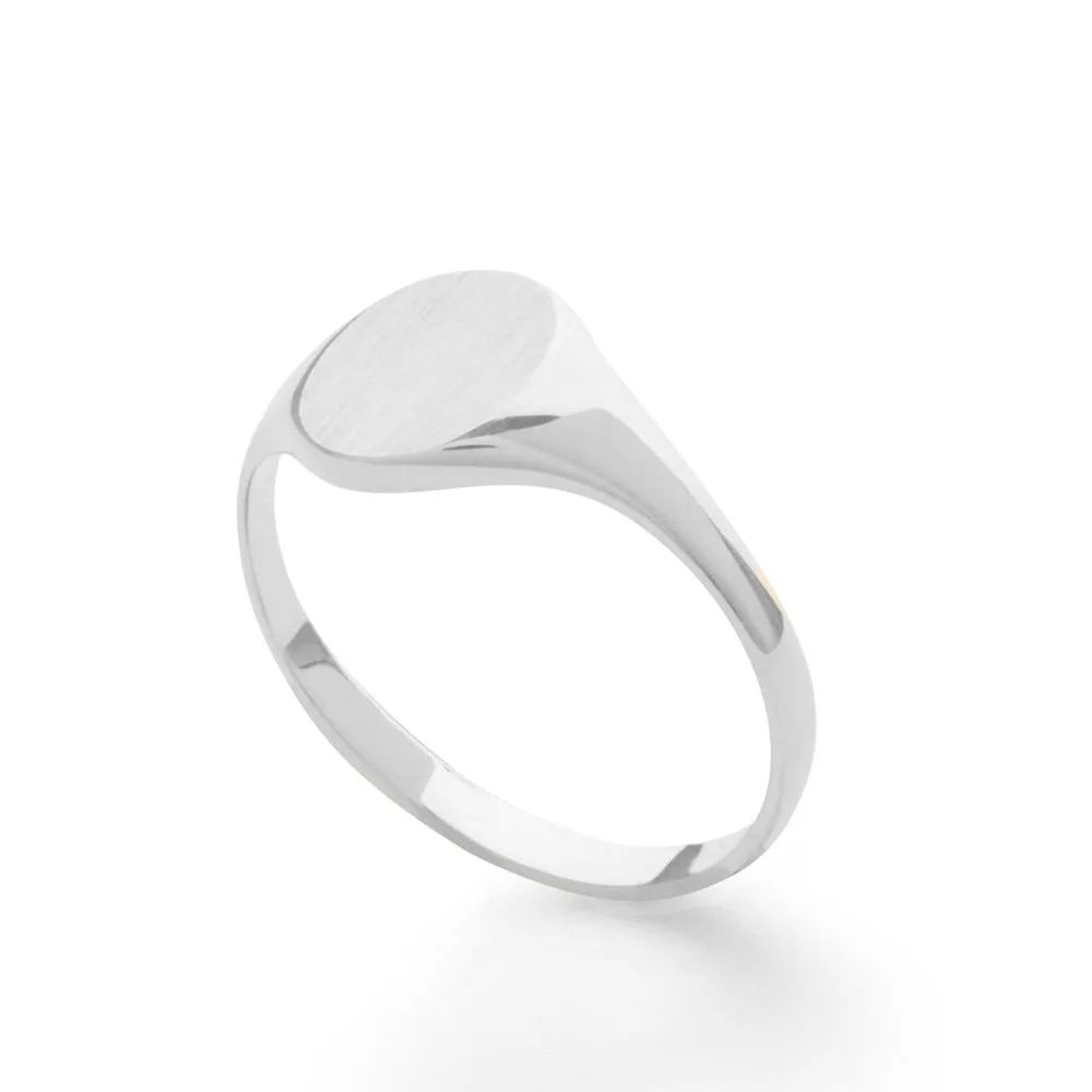 Classic Signet Ring in White Gold