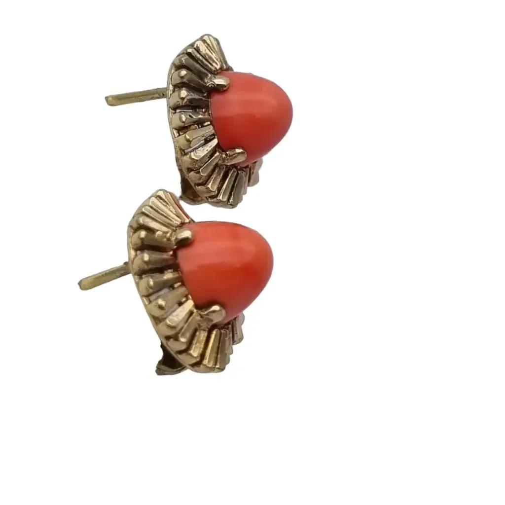 Red coral and golden silver earrings for women, original from the 70s.